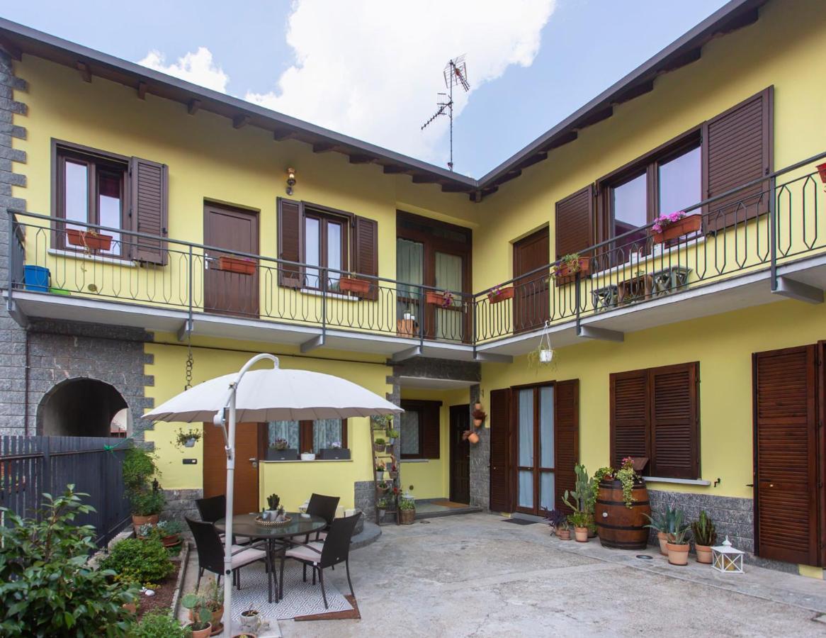 Samarate B&B La Corte Della Nonna מראה חיצוני תמונה